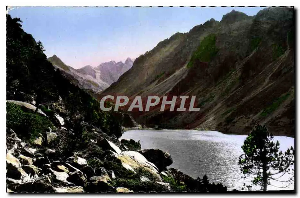 कॉटेरेट्स - लैक डी गॉब - एडिट. पी. डूसेट, प्लेस फेरामले, लूर्ड - आगे