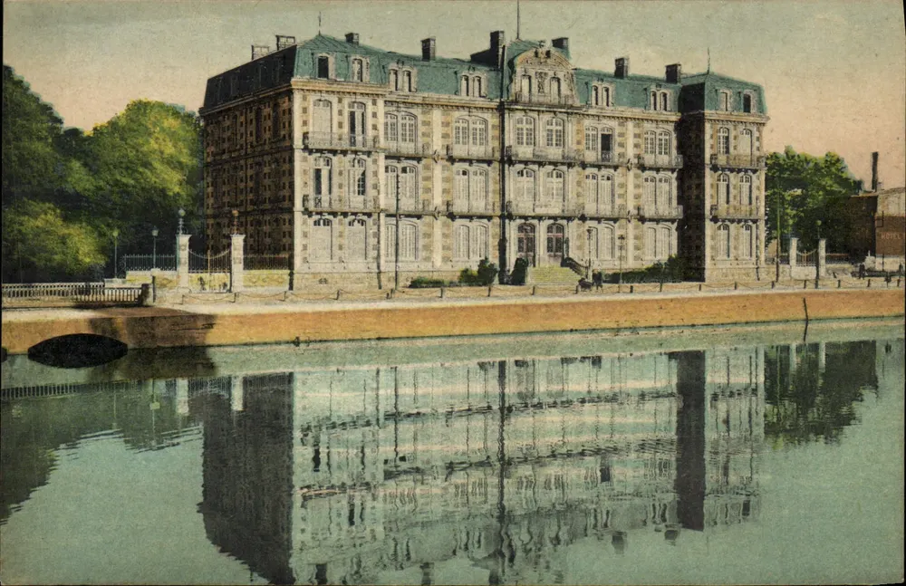 Verdun - O Clube Militar — Éditions Verdun - Frente