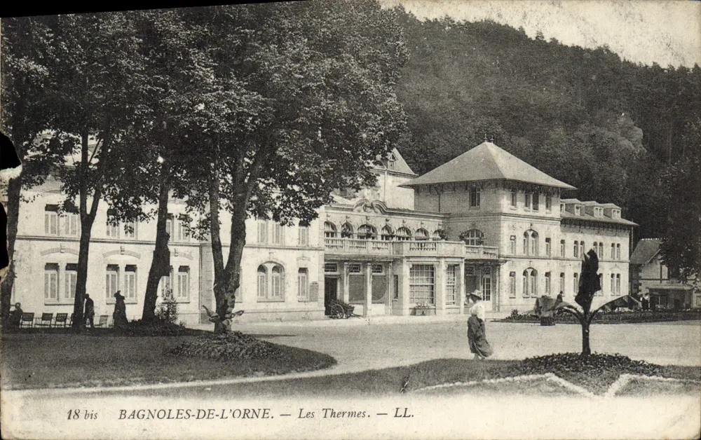 Bagnoles-de-l'Orne — Os Termas — LL. — 18 bis - Frente