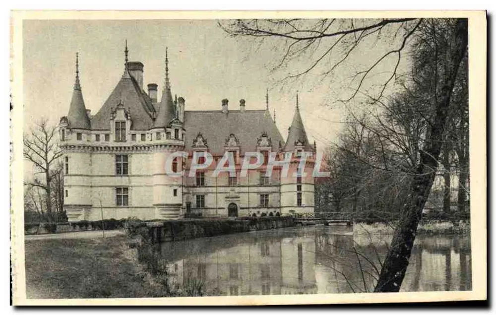 Castelo de Azay-le-Rideau — face leste — Service Commercial Monuments Historiques, Paris - Frente