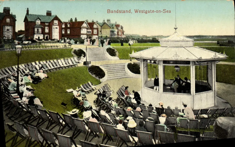 Muziekkapel, Westgate-on-Sea — Serie Valentinia — Gedrukt in Groot-Brittannië - Voorkant