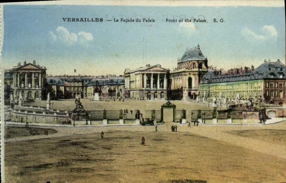 Versailles — A Fachada do Palácio — E. G. - Frente