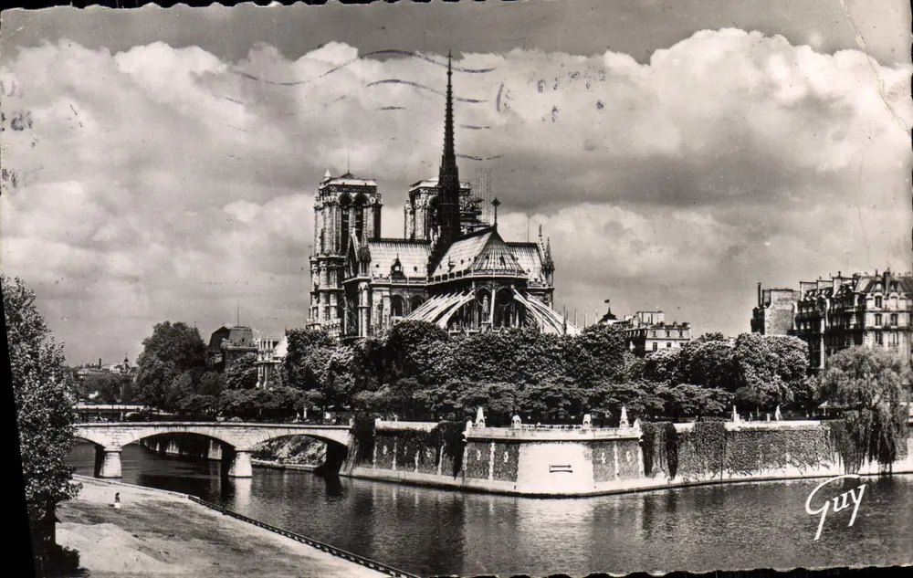Nossa Senhora de Paris — a ponta da ilha da Cité e o ponte — éd. Guy, n° 3.146 - Frente