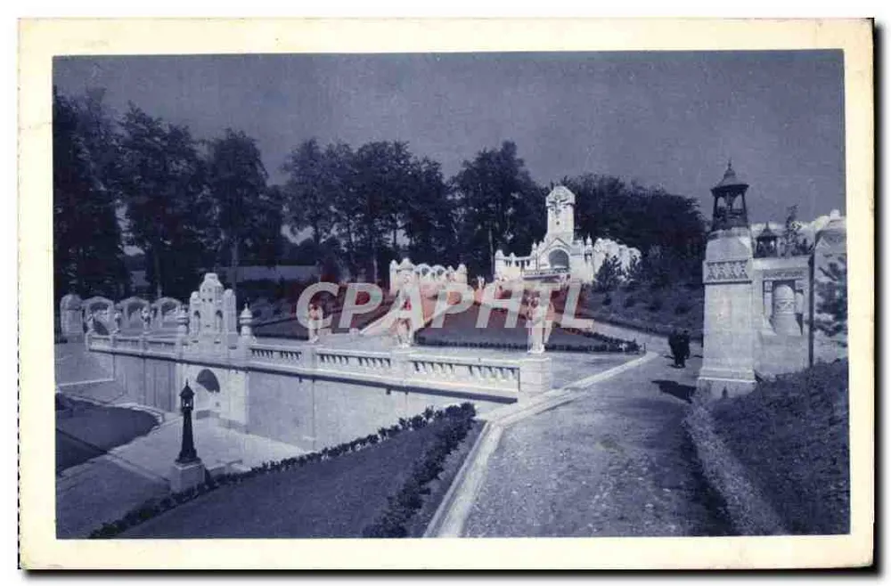 Die Basilika von Lisieux — Allgemeiner Blick — Dragger-Paris - Vorderseite