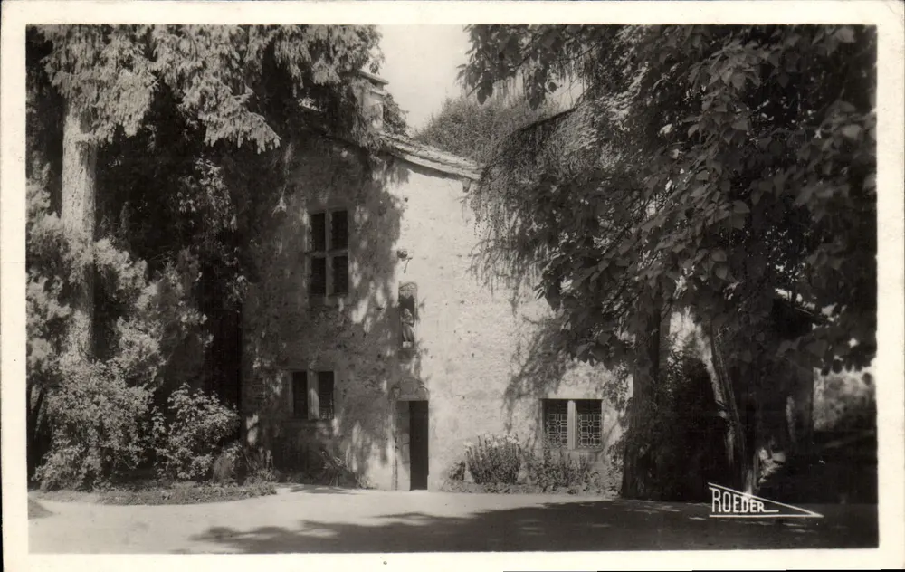 A Casa de Ste-Jeanne-d'Arc — Domméry — Edições V. Roederer, Nancy, n°703 - Frente
