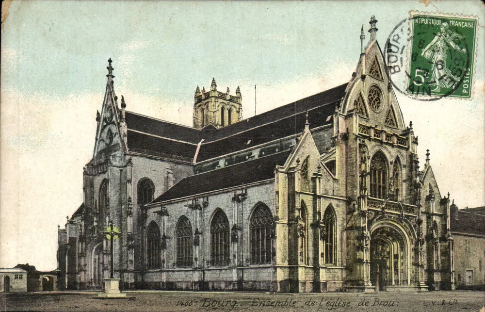Bourg - Conjunto da Igreja de Brou - L.V. & Cie - Frente
