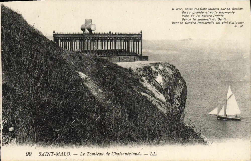 Saint-Malo — O Túmulo de Chateaubriand — LL. - Frente