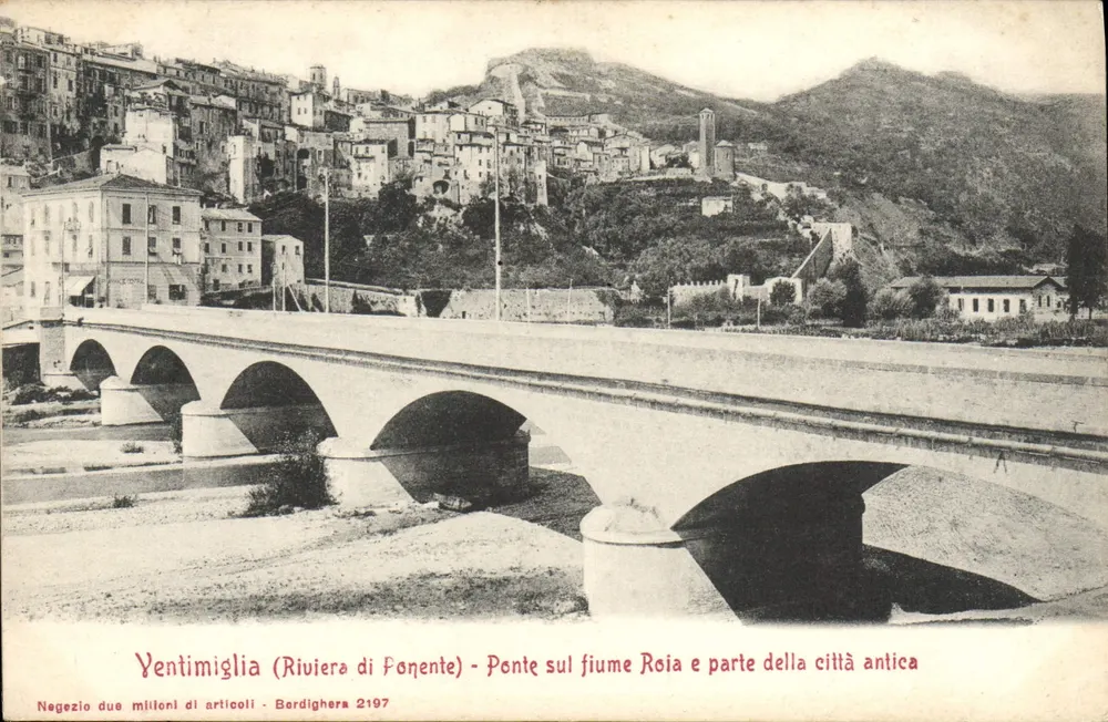 Ventimiglia (Riviera di Ponente) — Brücke über den Fluss Roia und Teil der alten Stadt — Negezio zwei Millionen Artikel - Bordighera 2197 - Vorderseite
