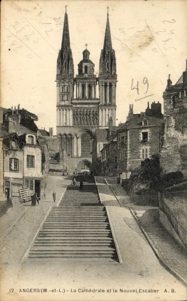 Angers (M.-et-L.) - Die Kathedrale und die Neue Treppe - A. B. - Vorderseite