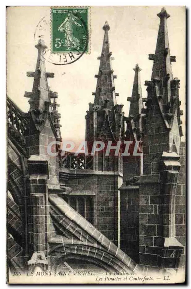 Mont-Saint-Michel — Die Basilika. Die Spitzen und Strebepfeiler — LL - Vorderseite