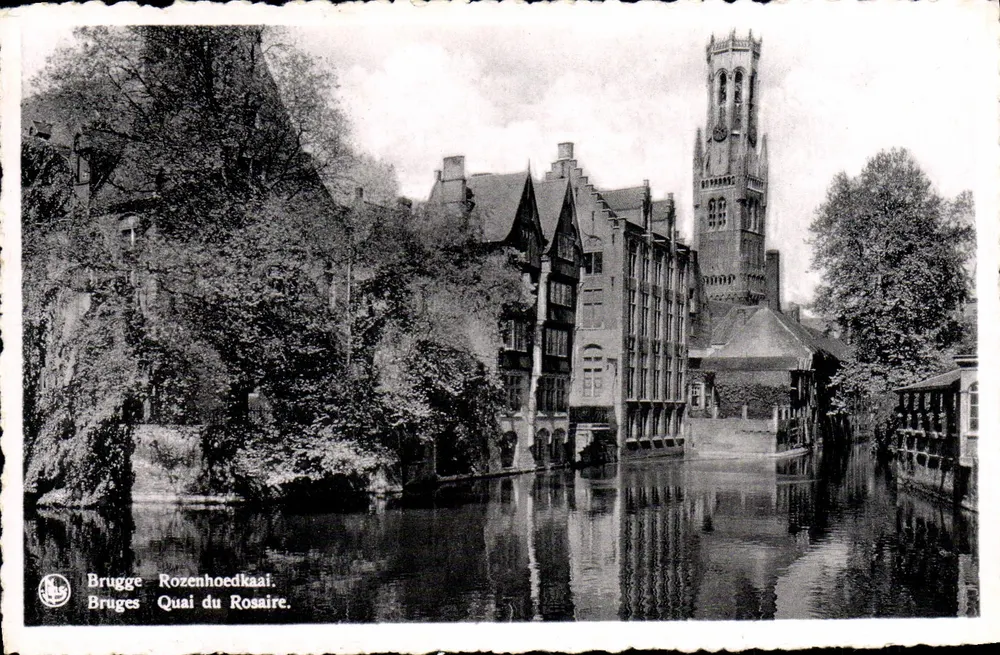 Bruges - Lungo il Quai du Rosaire — vista del canale con la Belfry — editore Nels Bromunite - Recto