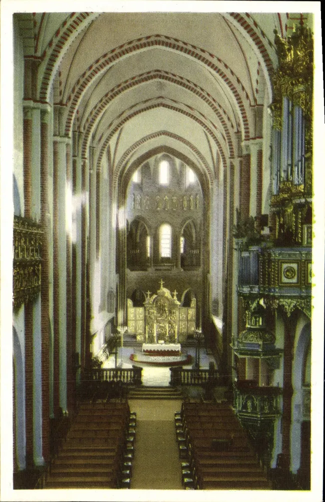 Interior da Igreja de Santa Maria — n° 7 - Frente