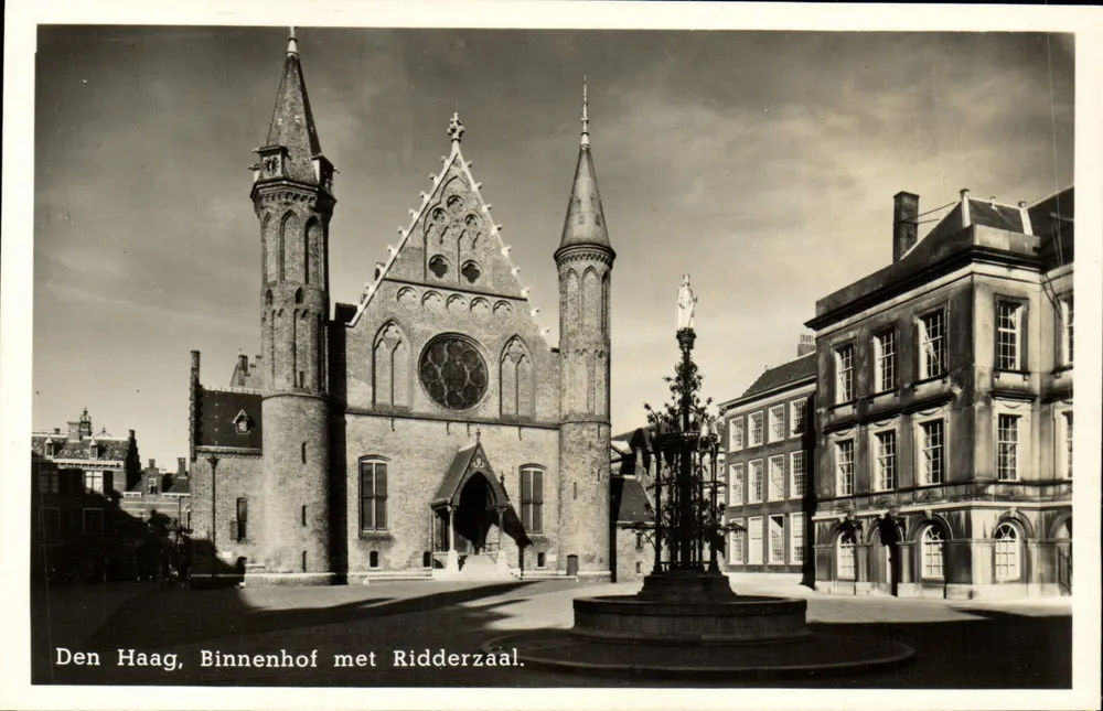 Den Haag, Binnenhof com Ridderzaal — J.G. v. Agtmacl, Hilversum - Frente