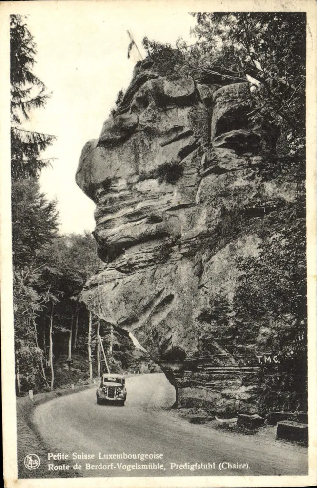 Luxemburgische Kleine Schweiz — Straße von Berdorf-Vogelsmühle, Predigtstuhl (Stuhl) — T.M.C. - Vorderseite
