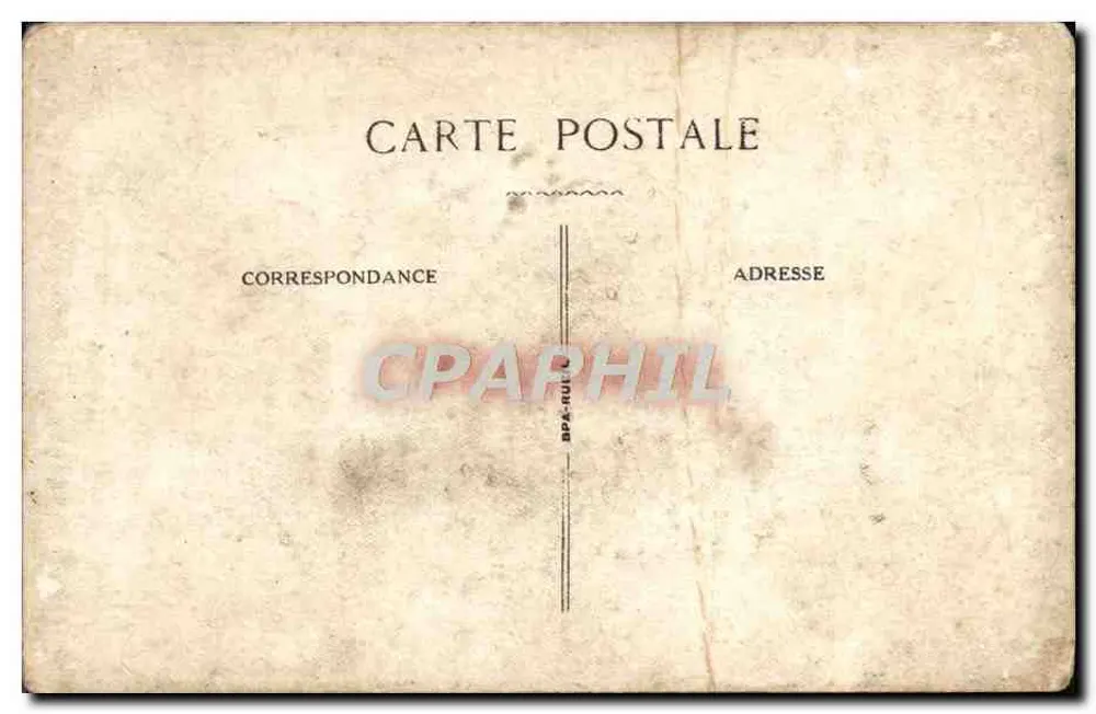 Retrato de um jovem em uniforme — cartão postal sem texto impresso — número de série não visível - Verso