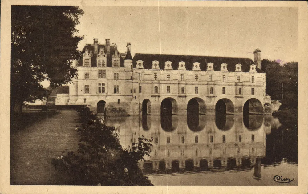 Castelo de Chenonceaux — Lado Oeste — Héliografia Lumbier Macon - Frente