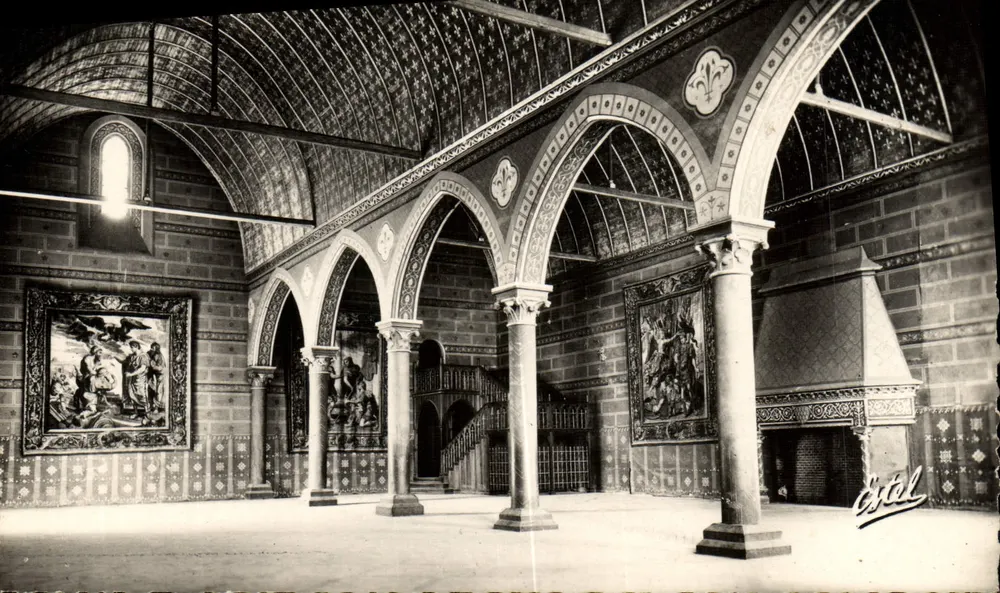 Schloss Blois — Saal der Stände (13. Jahrhundert) — Étel - Vorderseite