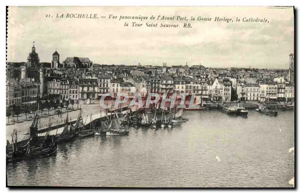 La Rochelle — Panoramablick auf den Avant-Port, die Grosse Uhr, die Kathedrale, die Turm Saint Sauveur. RB. - Vorderseite