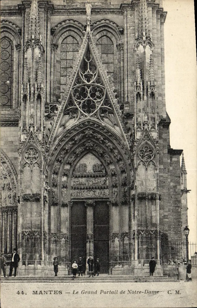 MANTES — Der Große Portal von Notre-Dame — C. M. Nr. 44 - Vorderseite