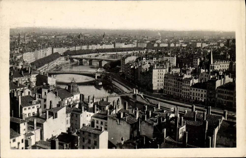Lyon — Vista sobre a Saône — Edições J. Gallard, n° 63 - Frente