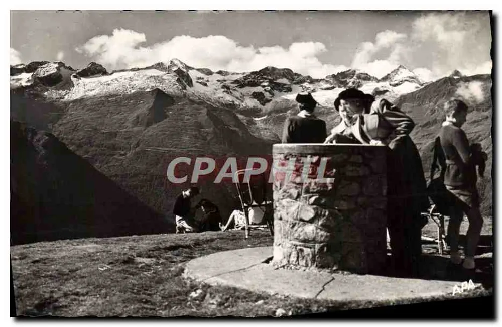 Ausblick auf die Pyrenäen — Superbagnères — Société des Cartes Postales APA-POUX - Vorderseite