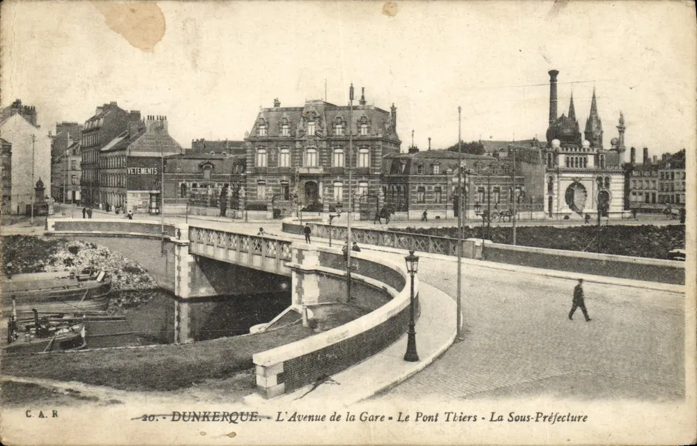 Dunkerque — La Avenida de la Estación — El Puente Thiers — La Subprefectura — C.A.R. n°20 - Anverso