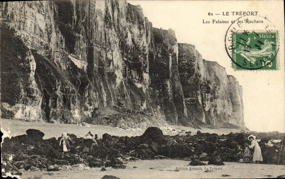 Le Tréport — Les Falaises et les Rochers — Édition Arnault, Le Tréport - Vorderseite
