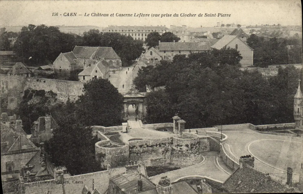Caen — Schloss und Kasernen Lefèvre (Aussicht vom Glockenturm von Saint-Pierre) — Nonyolles Galeries, Caen, Nr. 156 - Vorderseite