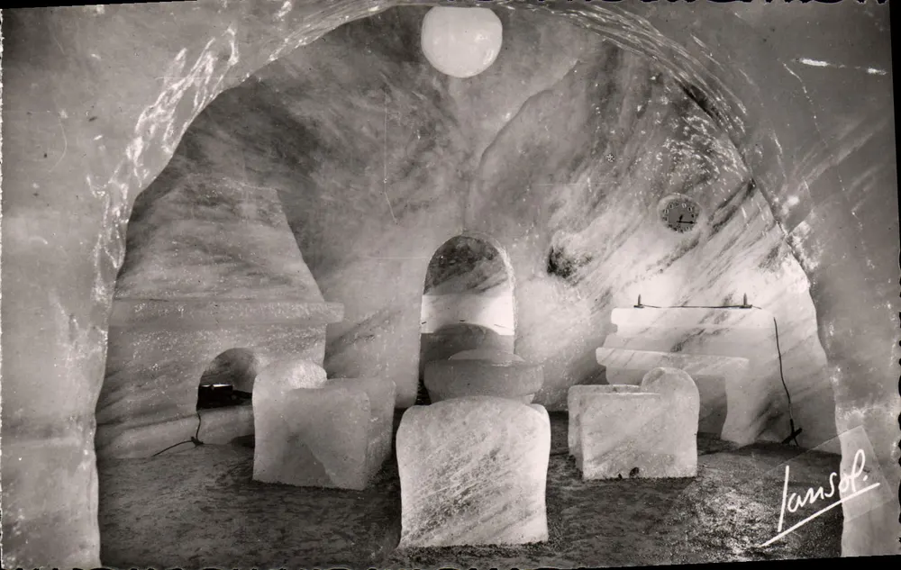 Chamonix - Le Montenvers (Höhe 1913 m.) — La Grotte de la Mer de Glace, Speisesaal — Éditions Photographiques JANSOL (Savoie) - Vorderseite