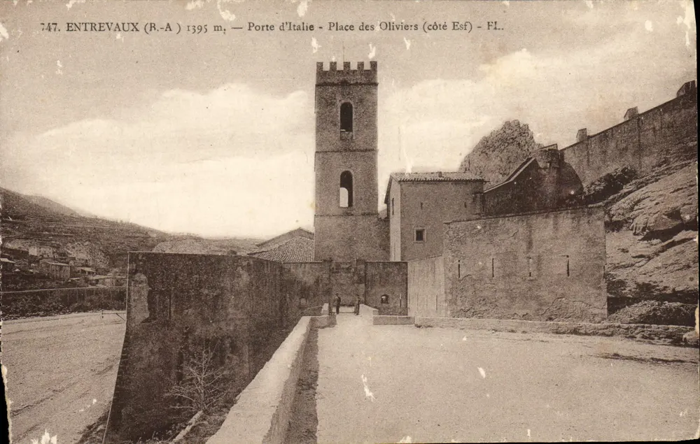 Entrevaux (R.-A) 1395 m — Porte d'Italie - Place des Oliviers (östlicher Teil) — FL. - Vorderseite