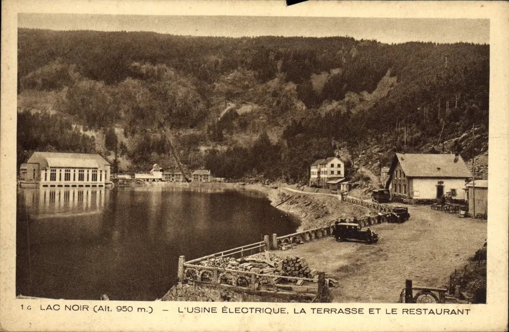Schwarzer See (Höhe 950 m.) — Die Elektrizitätswerk, die Terrasse und das Restaurant — Verleger BRAUN & Cie, Verlag Dornach - Vorderseite