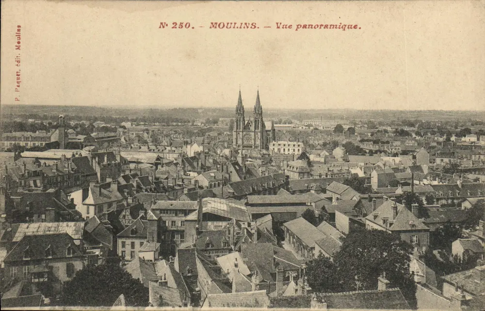 Moulins — Vista panorâmica — éd. P. Pequér, n° 250 - Frente
