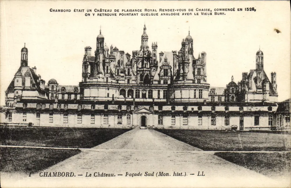 Chambord — O Castelo — Fachada Sul (Mon. hist.) — LL - Frente