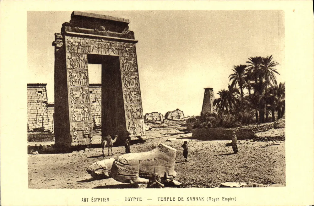 Templo de Karnak — Arte Egípcia — Egito (Império Médio) - Frente