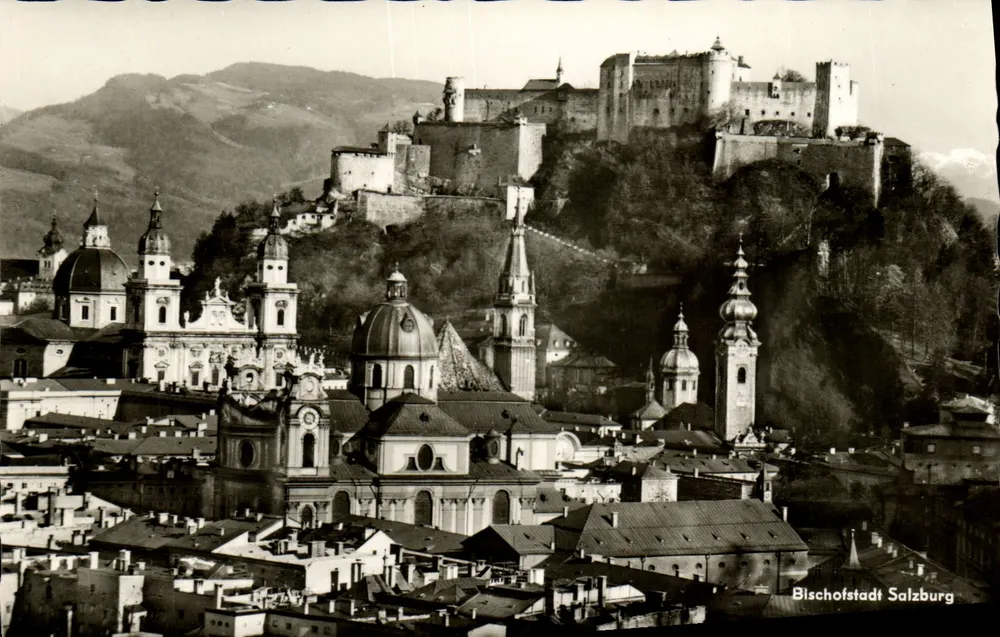 Bischofstadt Salzburg — vista panorâmica com castelo e igrejas — Bergwelt Verlag, S 145 - Frente