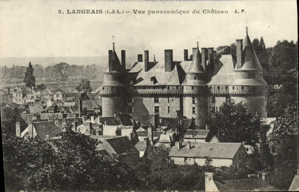 Langeais — Panoramablick auf den Schloss — A.P. - Vorderseite