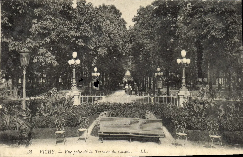 Vichy — Ansicht vom Casino-Terrassenbereich — LL. n°35 - Vorderseite