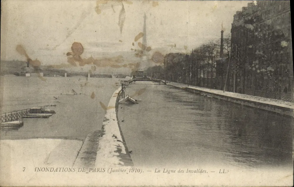 Überschwemmungen in Paris (Januar 1910) — Die Linie der Invaliden — LL. - Vorderseite