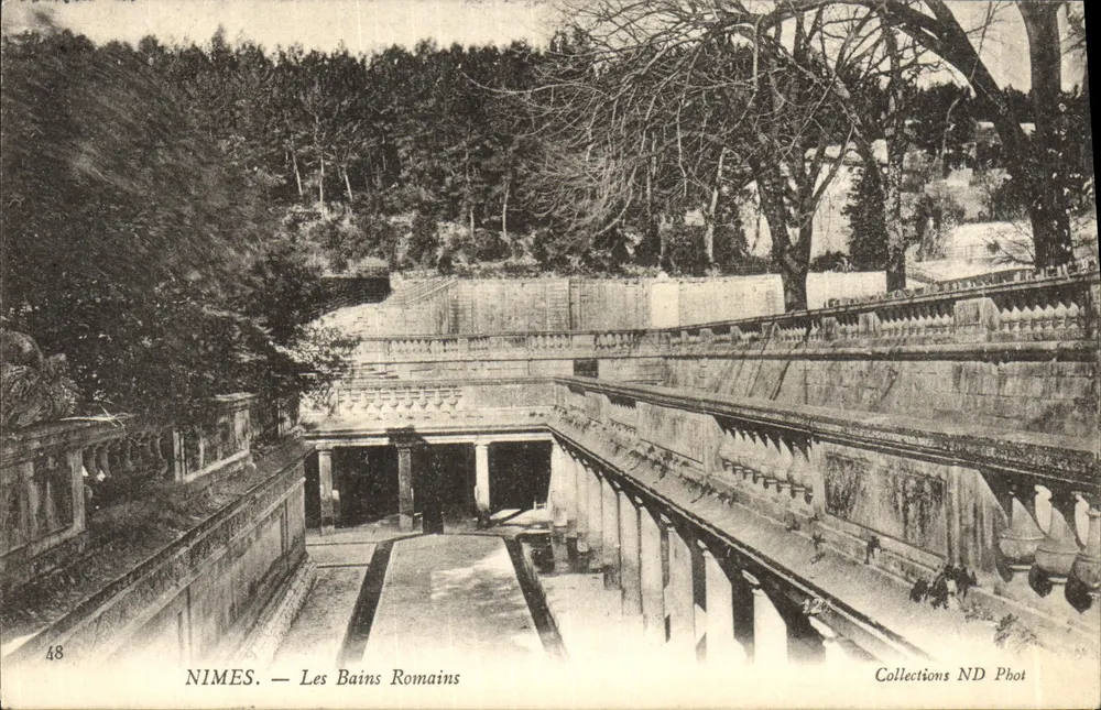 Nîmes — Os Banhos Romanos — Coleções ND Phot, n°48 - Frente