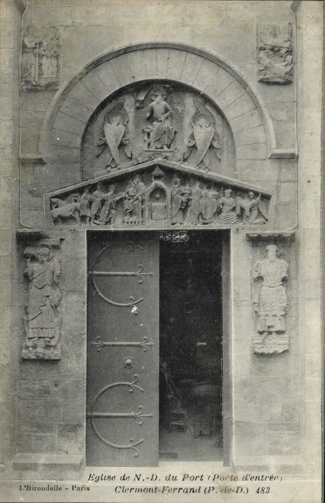 Igreja de Nossa Senhora do Porto — Porta de entrada — L'Hirondelle, Paris, n° 483 - Frente
