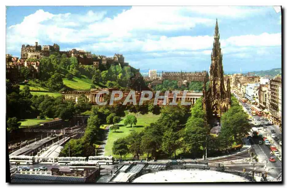 Édimbourg — vue panoramique avec le château et le monument Scott — éditeur COLOURMASTER INTERNATIONAL, n° PT35102 - Frente