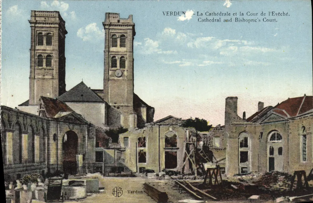 Verdun — Ansicht der Kathedrale und des Bischofsgartens — HS Verdun Edition - Vorderseite
