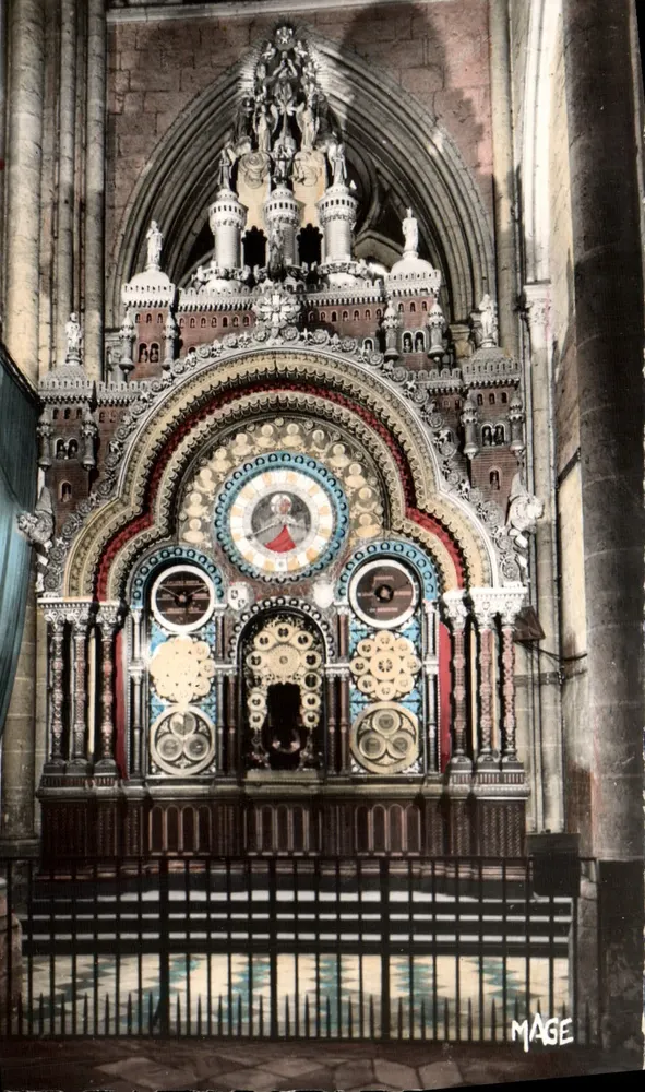 Beauvais - A Catedral - O Relógio Astronômico — Edição MAGE, n°10 - Frente