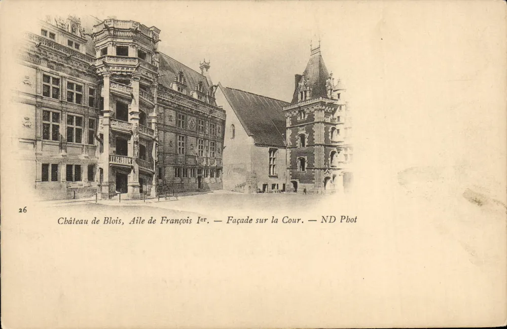 Schloss Blois, Flügel von François Ier — Fassade zum Innenhof — ND Phot - Vorderseite