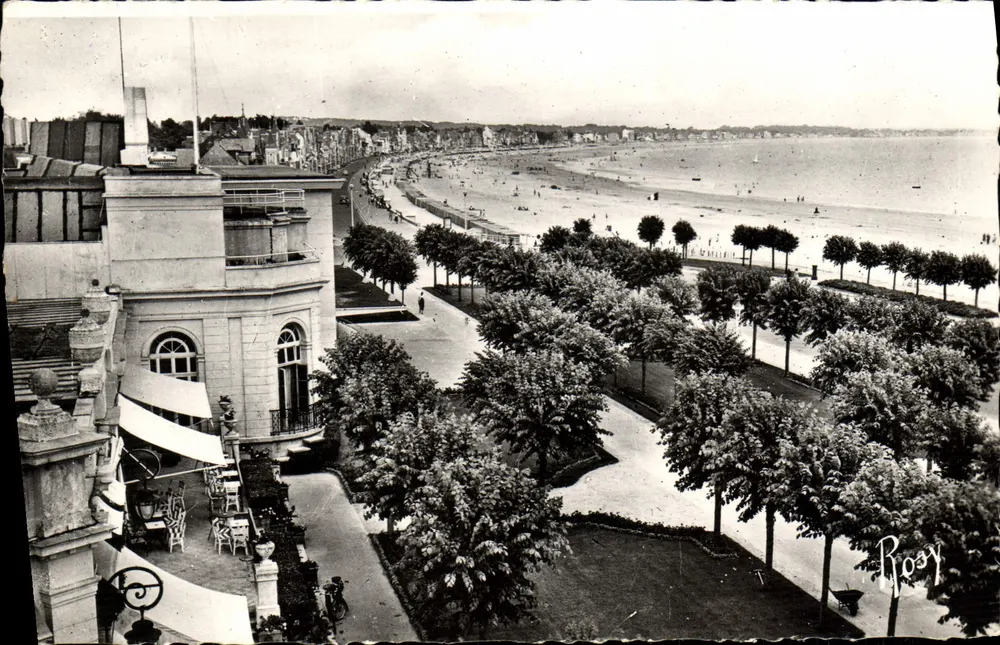 La Baule-sur-Mer — Esplanada do Cassino — F. Chapeau, editor Nantes, n°40 - Frente