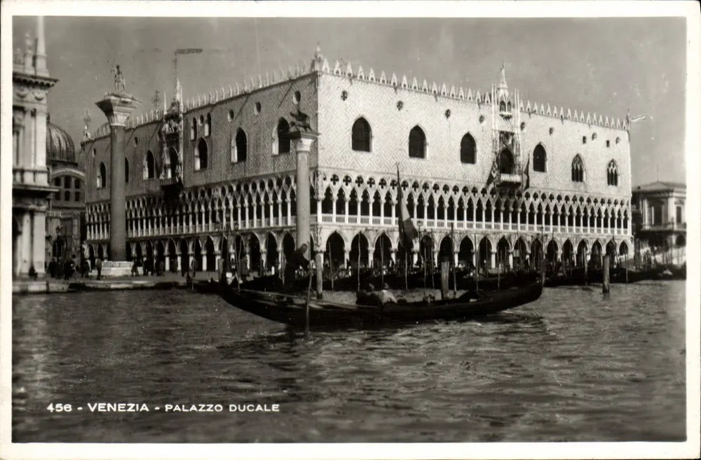 Veneza - Palazzo Ducale — 456 — Fot. G. Brocca - Frente
