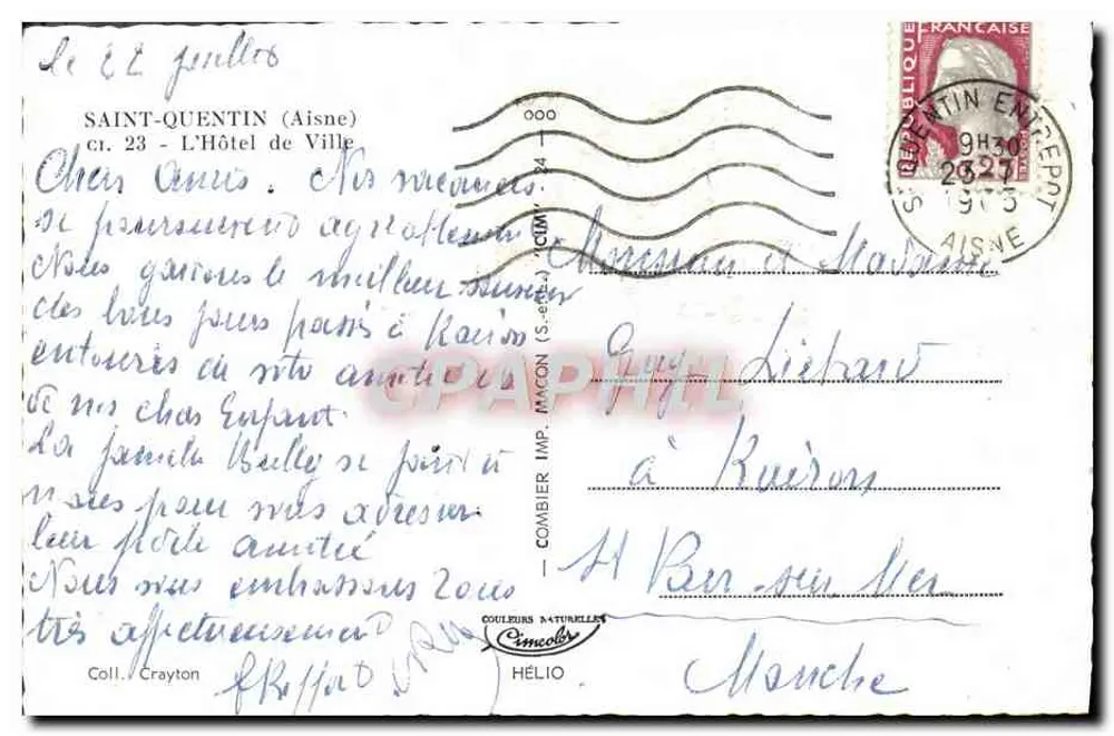Praça do Mercado em Saint-Quentin — Hotel de Ville e monumento — editor Grapati - Verso