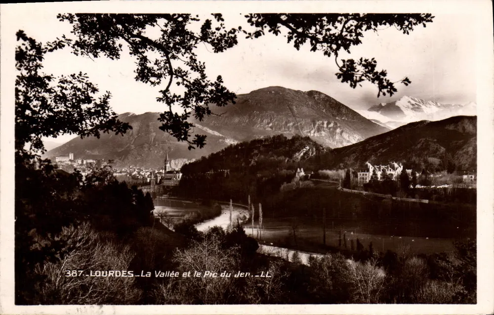 Lourdes — A Vale e o Pic du Jer — LL - Frente