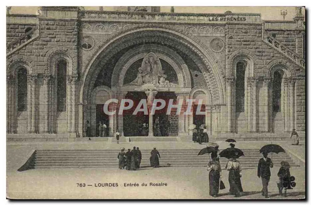 Lourdes — Entrada do Rosário — Os Pirineus - Frente