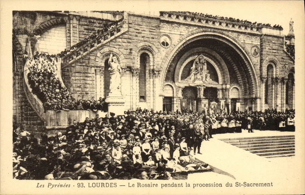 Lourdes — Das Rosenkranzgebet während der Prozession des Heiligen Sakraments - Vorderseite